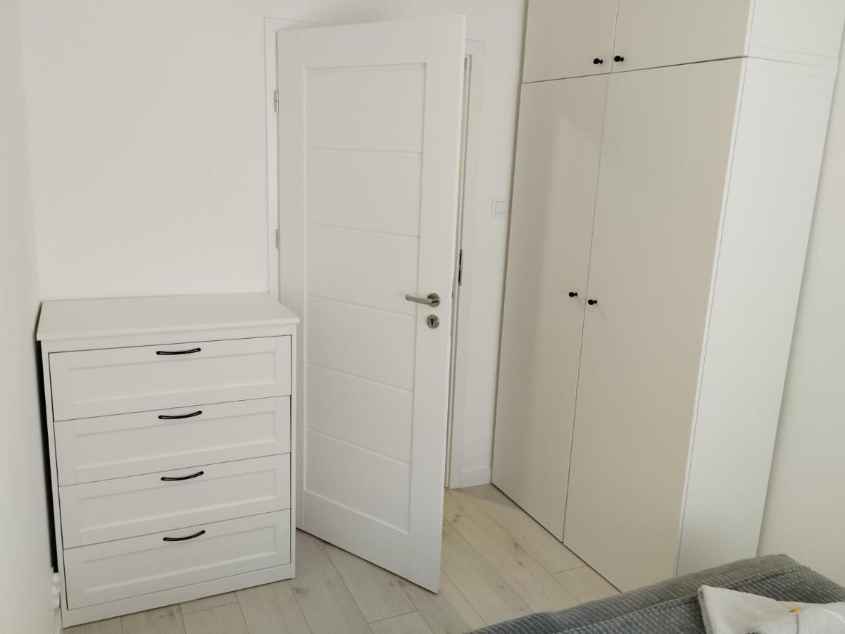 Moon Apartment Вроцлав Экстерьер фото