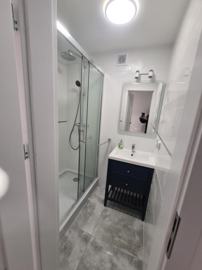 Moon Apartment Вроцлав Экстерьер фото